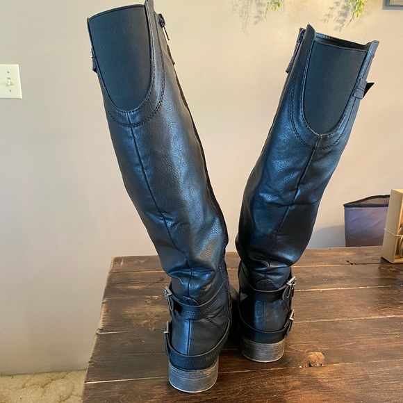 Just Fab Boots - Picture 2 of 8